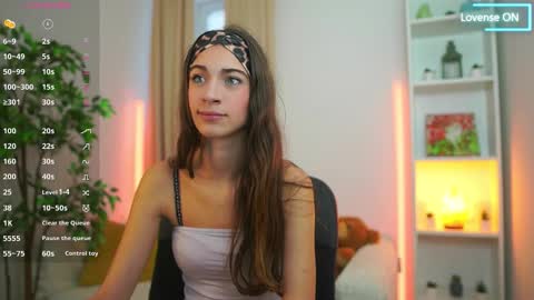 Snapshot of sophie__nice chatting on September 10, 1:22 pm Sophiiiie online show from September 10, 1:22 pm