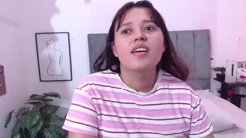 Sophie  Alis online show from October 22, 6:40 pm