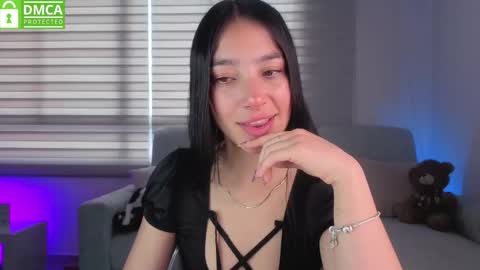 Sophie  online show from November 19, 2:39 pm