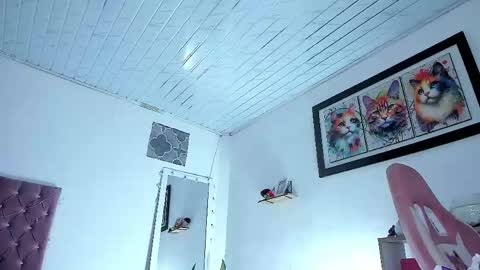Snapshot of sophie_dolly_ chatting on April 29, 6:50 am sophie doll online show from April 29, 6:50 am
