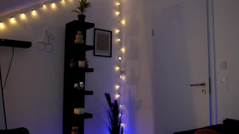 Sophie online show from October 15, 1:22 pm