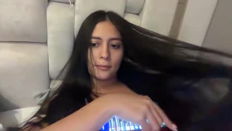 Snapshot of sophie_foxxx chatting on May 6, 10:26 pm Sophie online show from May 6, 10:26 pm
