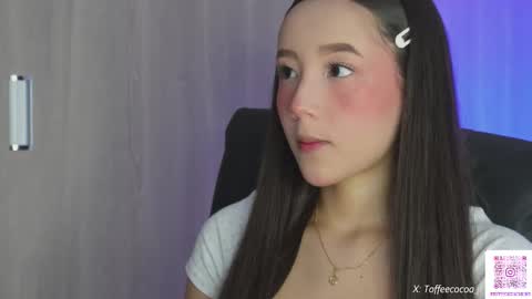 Sophie or Sof online show from September 27, 7:08 pm