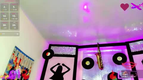 sophie_miaa online show from September 10, 11:10 am