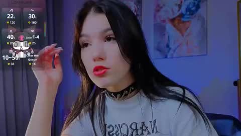 sophie_nomenal_ online show from November 12, 8:52 pm