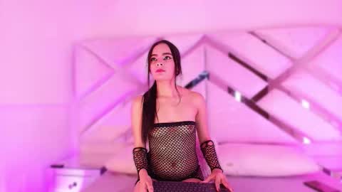 Sophie  online show from February 16, 7:59 am