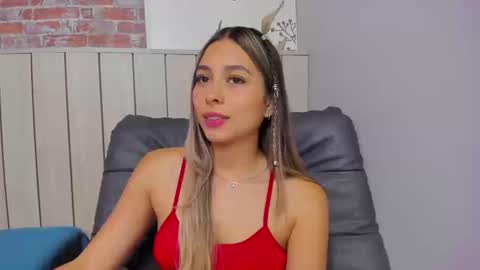 Sophie online show from September 12, 2:17 pm