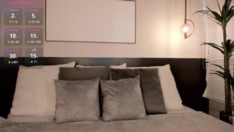     online show from November 1, 8:11 pm