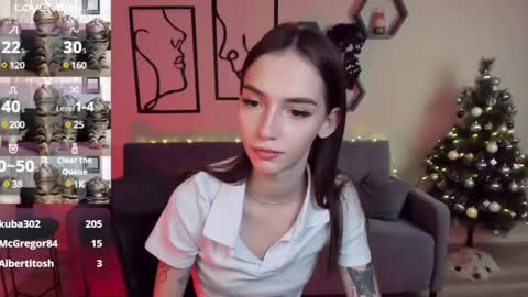 Sophie online show from December 10, 2:48 am