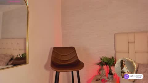 Sophie online show from September 12, 11:32 am