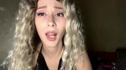 Mira online show from October 14, 8:31 pm