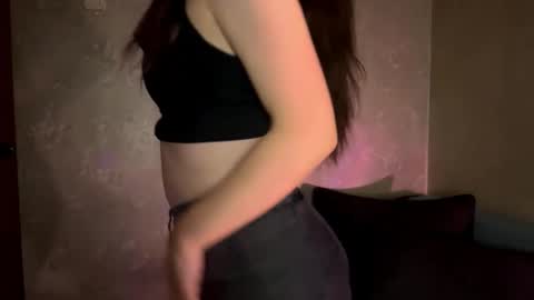 Mira online show from November 8, 6:18 pm