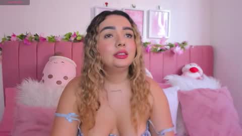 sophiee rosee online show from March 11, 9:32 pm