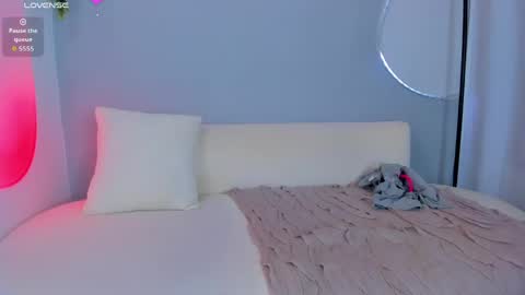 Snapshot of sophiee_s chatting on April 30, 11:53 pm Sophie online show from April 30, 11:53 pm
