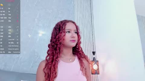 Snapshot of sophiee_velvet chatting on February 27, 12:34 pm online show from February 27, 12:34 pm
