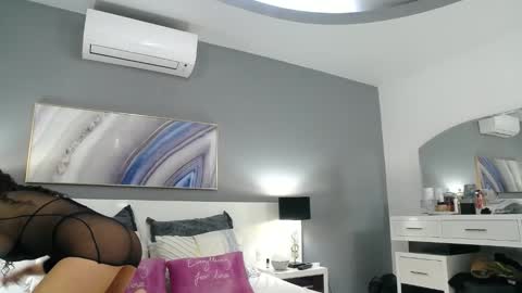 Sophie online show from February 27, 5:47 pm