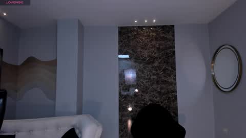 Sophie online show from December 17, 3:45 am