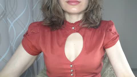 Sophiemisss online show from June 2, 9:00 am