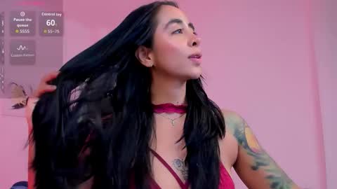 sophierooy online show from November 30, 7:29 pm