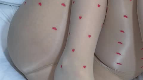 Snapshot of sophiewild1_ chatting on February 14, 5:10 pm SophieWild online show from February 14, 5:10 pm