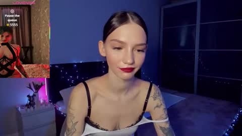 sophiewildcat online show from February 4, 8:20 am