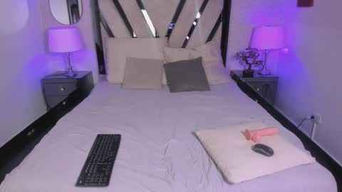 Sophiia online show from October 1, 11:49 am