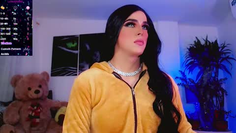 Snapshot of sophiieesweet chatting on September 18, 10:17 am Sophie Sweet online show from September 18, 10:17 am