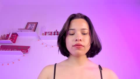 Sophiie Williams online show from February 8, 8:21 pm