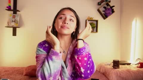 SOPHY ROGERS online show from September 26, 10:41 am