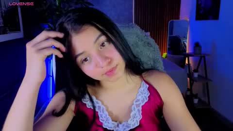 Sophy  online show from March 13, 9:32 pm