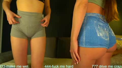 Sophydiva online show from April 14, 5:24 am