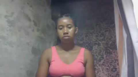 Snapshot of soriettezah chatting on February 24, 7:28 am soriettezah online show from February 24, 7:28 am