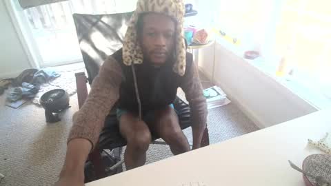 sorryicum online show from December 2, 7:05 pm