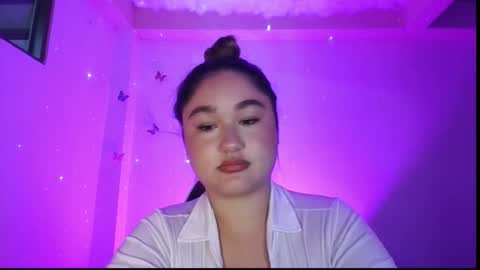 Snapshot of souf_ chatting on November 18, 11:03 am Soouf3 online show from November 18, 11:03 am