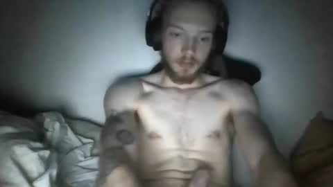 soumi854640 online show from October 14, 6:52 pm