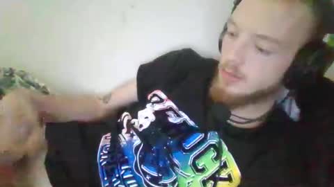 soumi854640 online show from November 29, 1:36 pm