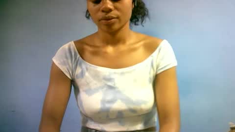 sourayaa online show from April 9, 5:51 am