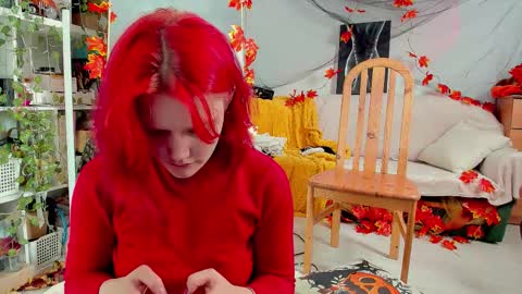 Leah online show from October 8, 8:45 am