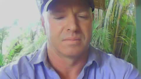 Snapshot of soveryhandsome chatting on December 1, 10:43 pm soveryhandsome online show from December 1, 10:43 pm