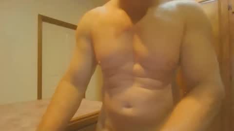 Snapshot of soveryhandsome chatting on October 18, 8:15 am soveryhandsome online show from October 18, 8:15 am