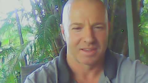 Snapshot of soveryhandsome chatting on February 20, 7:43 am soveryhandsome online show from February 20, 7:43 am