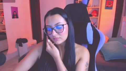 Lili online show from June 2, 4:36 am