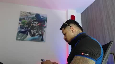 Snapshot of soy_apolo chatting on September 17, 3:08 am soy_apolo online show from September 17, 3:08 am