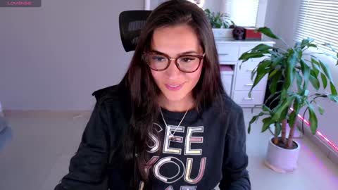 Luisa    online show from January 29, 10:11 pm