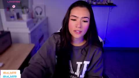 Luisa    online show from October 19, 5:13 pm