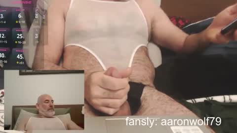 Snapshot of soyelpoti79 chatting on February 14, 9:55 pm WhiteWolfFL online show from February 14, 9:55 pm