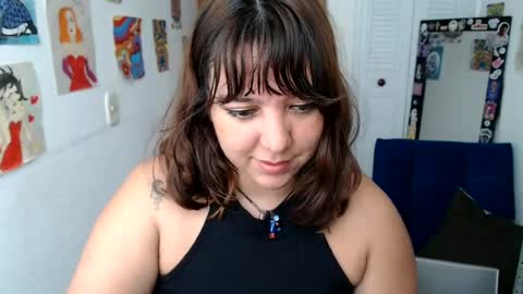 Snapshot of soynanabela chatting on June 30, 1:56 pm Nana Bela online show from June 30, 1:56 pm