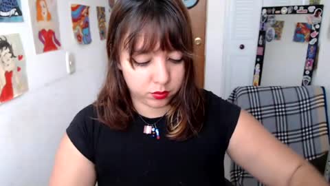 Snapshot of soynanabela chatting on August 2, 9:02 pm Nana Bela online show from August 2, 9:02 pm
