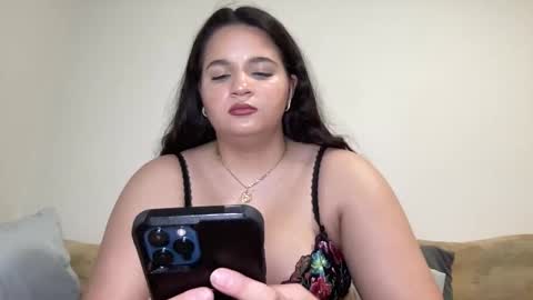 Soyoceanne online show from March 28, 2:00 am