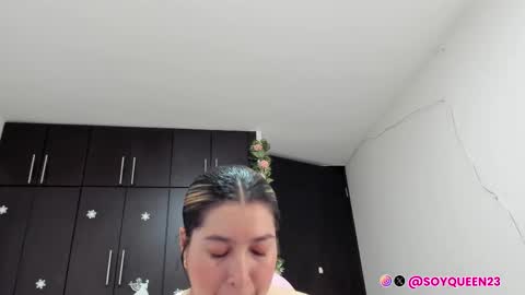 SoyQueen online show from October 3, 2:52 am